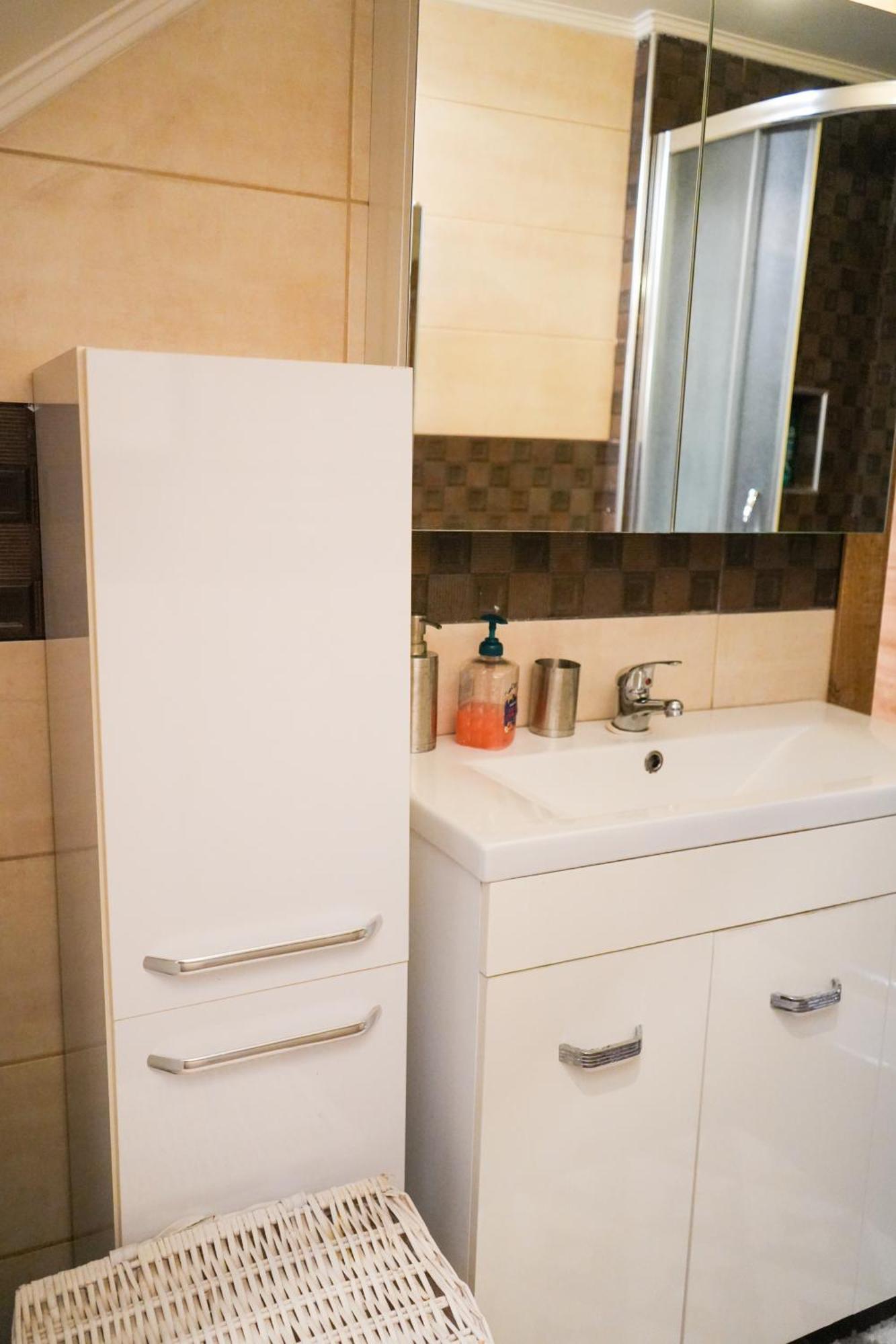 Φιλόξενο Σπίτι Apartment นาฟปลิโอ ภายนอก รูปภาพ